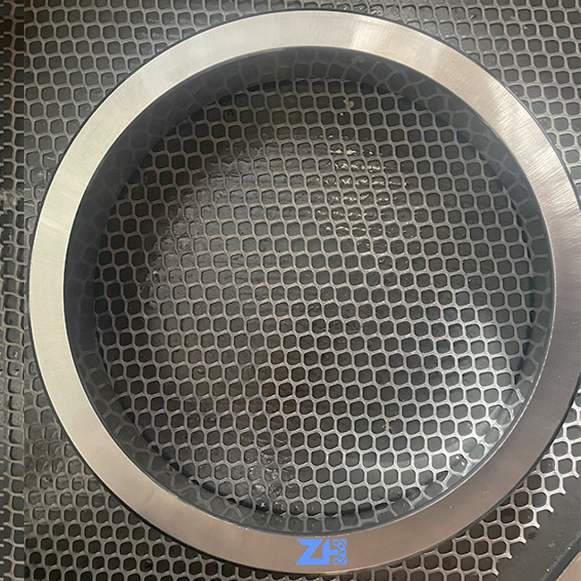 06000-32052 0600032052 Taper rollenlagers voor hogedruktoepassingen met P0/P6/P5/P4 precisie